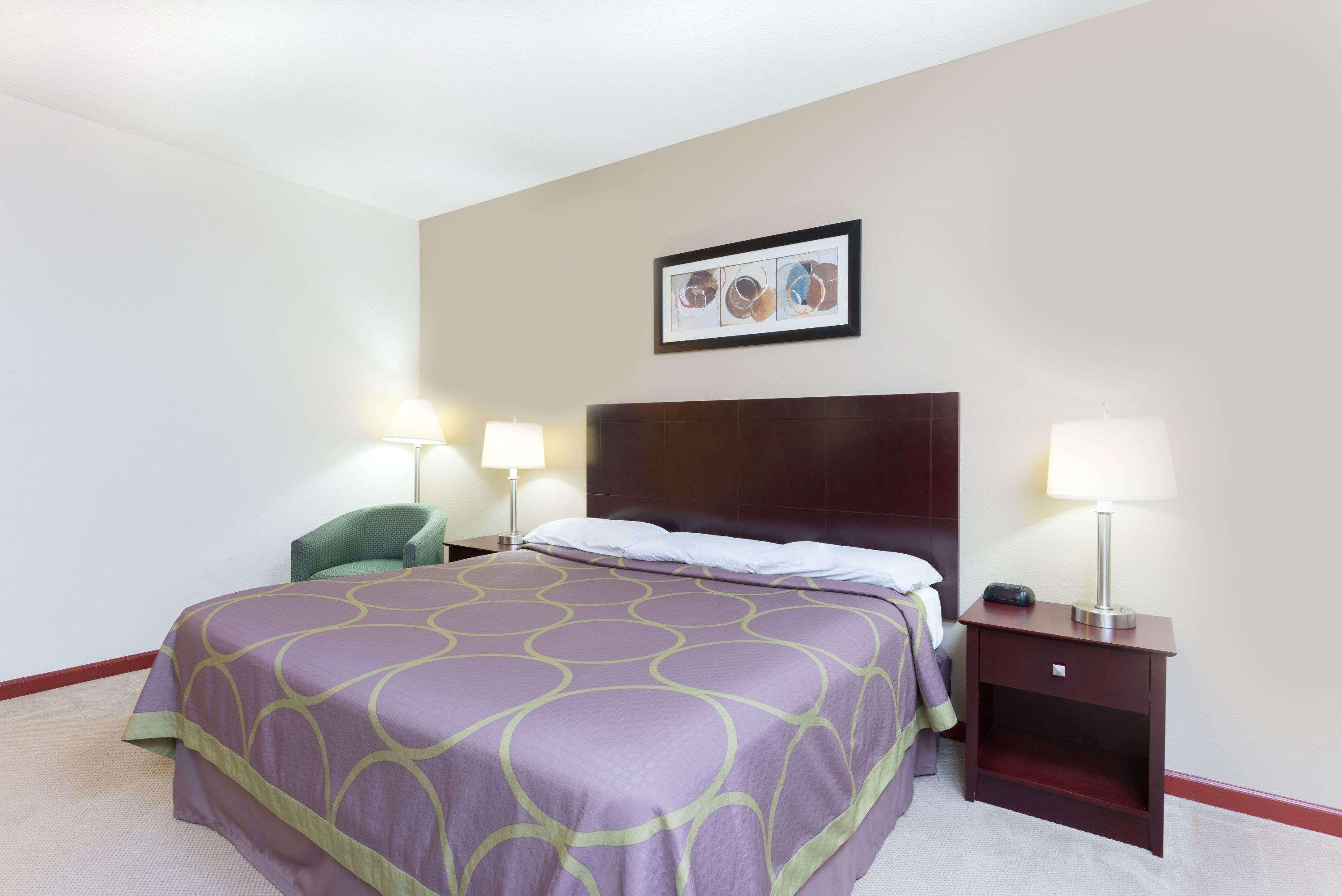 Super 8 By Wyndham Beaver Falls Экстерьер фото