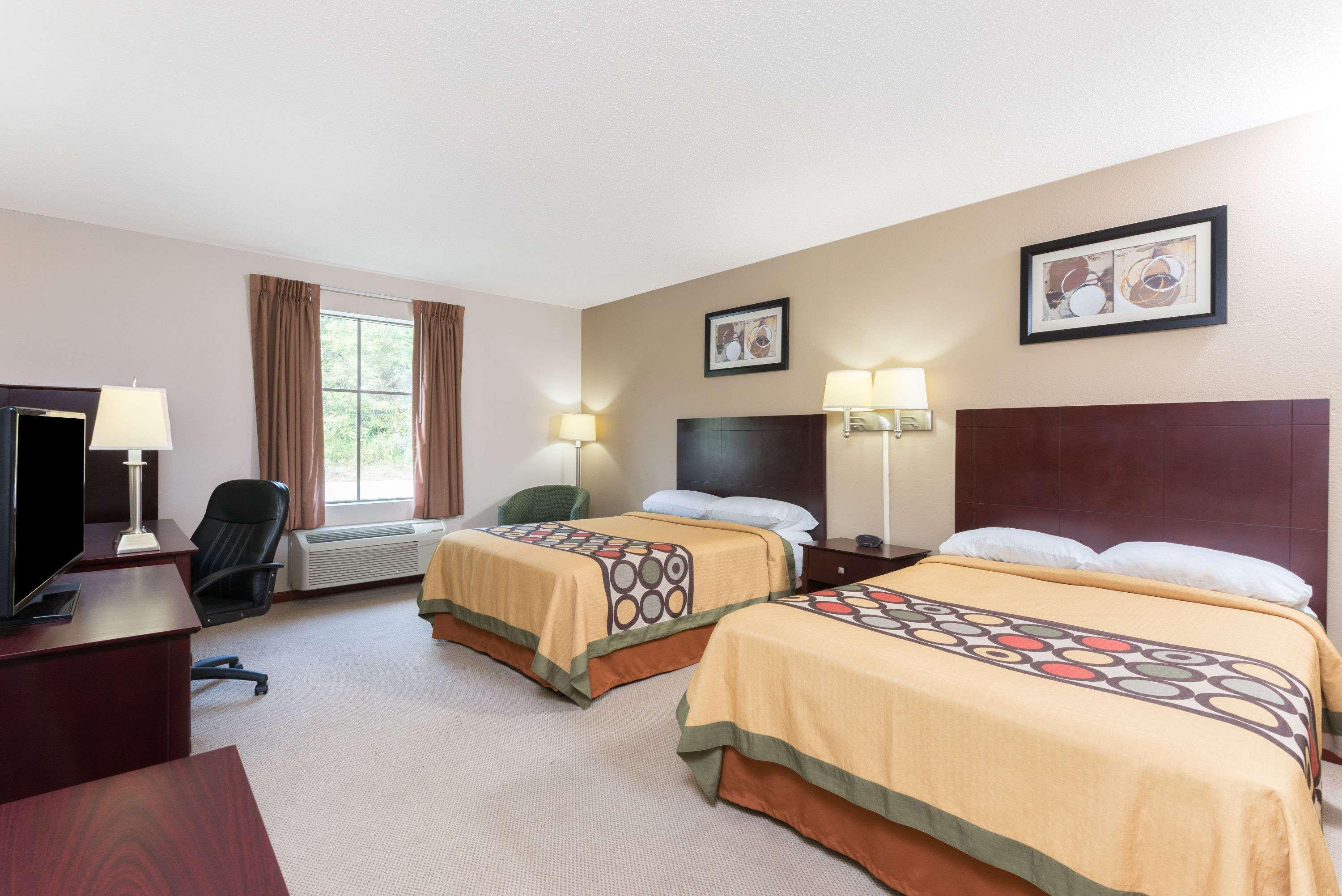 Super 8 By Wyndham Beaver Falls Экстерьер фото